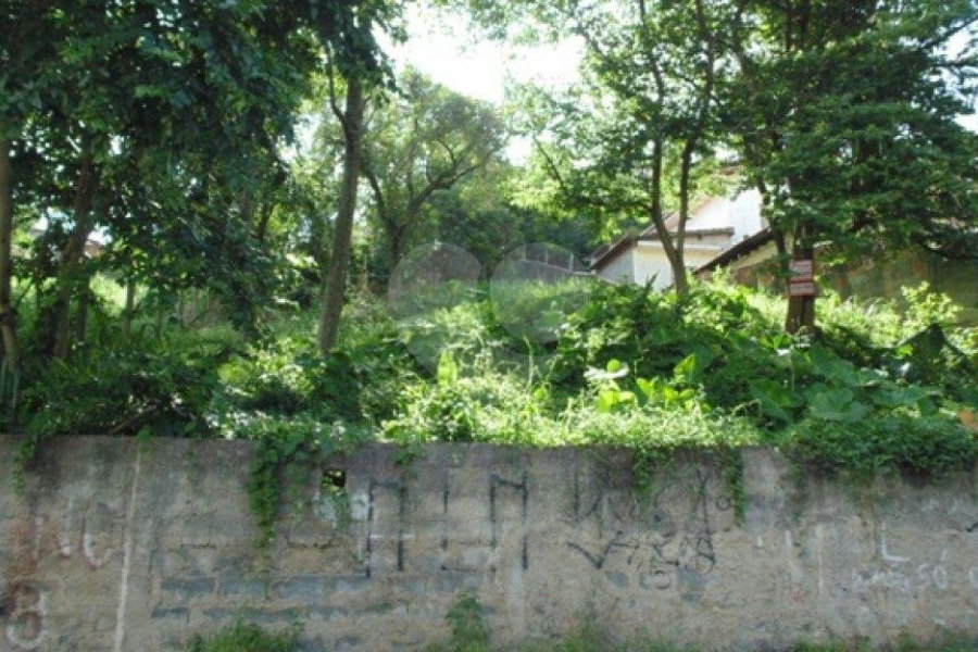 Terreno à venda em Vila Irmãos Arnoni, São Paulo, SP