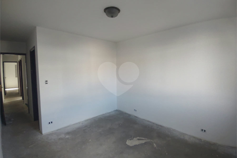Sobrado à venda com 3 quartos, sendo 1 suíte, em Vila Nova Mazzei, São Paulo, SP