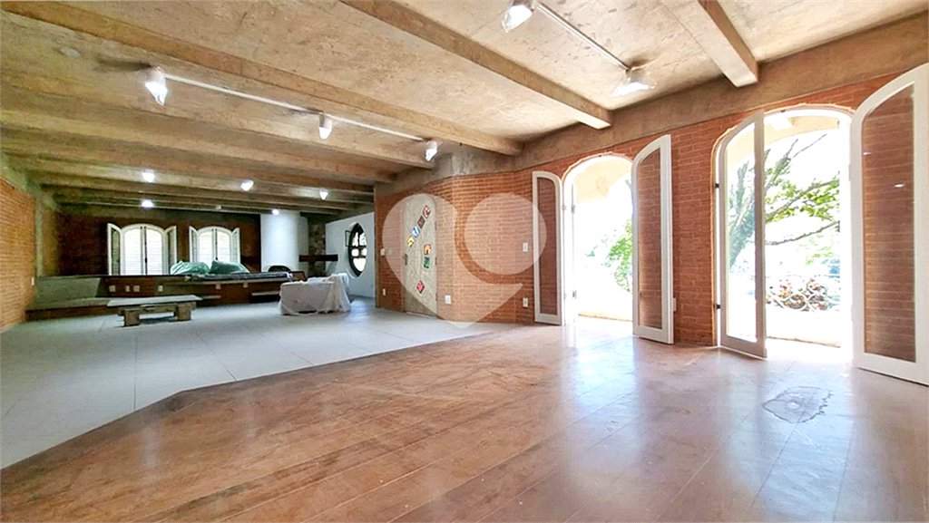 Casa à venda ou para alugar com 3 suítes em Tremembé, São Paulo, SP