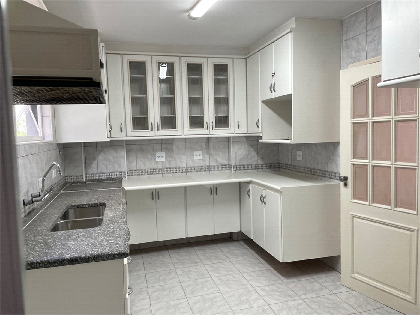 Apartamento à venda ou para alugar com 3 quartos, sendo 1 suíte, em Jardim Paulista, São Paulo, SP