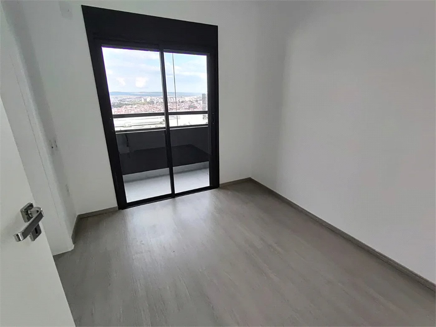 Apartamento à venda com 3 suítes em Parque Campolim, Sorocaba, SP