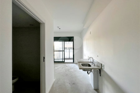 Apartamento à venda com 1 quarto em Jardim das Acácias, São Paulo, SP