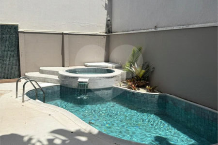 Casa à venda com 3 suítes no condomínio Santa Teresa, Jundiaí - SP