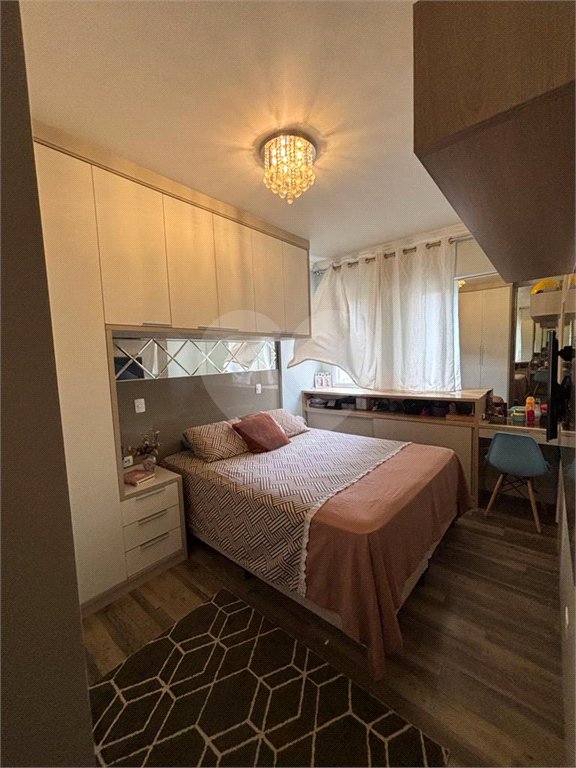 Apartamento à venda com 3 quartos, sendo 1 suíte, em Condomínio Royal Park, São José dos Campos, SP