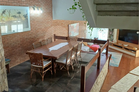 Sobrado à venda com 5 quartos, sendo 3 suítes, em Jardim Franca, São Paulo, SP