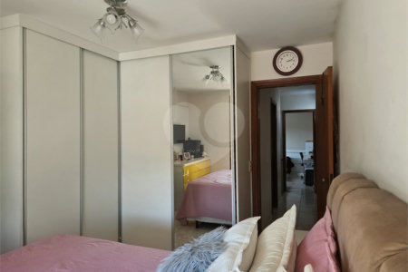 Sobrado à venda com 3 quartos, sendo 2 suítes, em Cupecê, São Paulo, SP