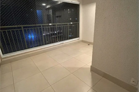 Apartamento à venda com 3 quartos, sendo 1 suíte,  em Vila Andrade, São Paulo, SP