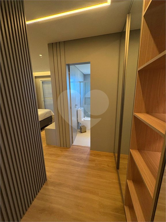 Apartamento à venda com 4 quartos, sendo 2 suítes, em Urbanova, São José dos Campos, SP