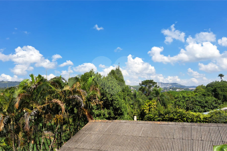 Casa à venda com 3 quartos, sendo 1 suíte, em Rio Acima, Mairiporã, SP