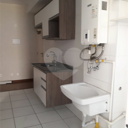 Apartamento à venda ou para alugar com 2 quartos, sendo 1 suíte, em Jardim Carambeí, São Roque, SP
