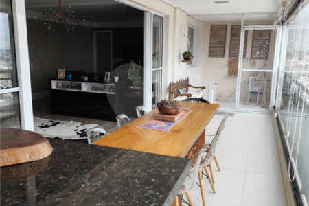 Apartamento à venda com 3 suítes em Mauá, São Caetano do Sul, SP