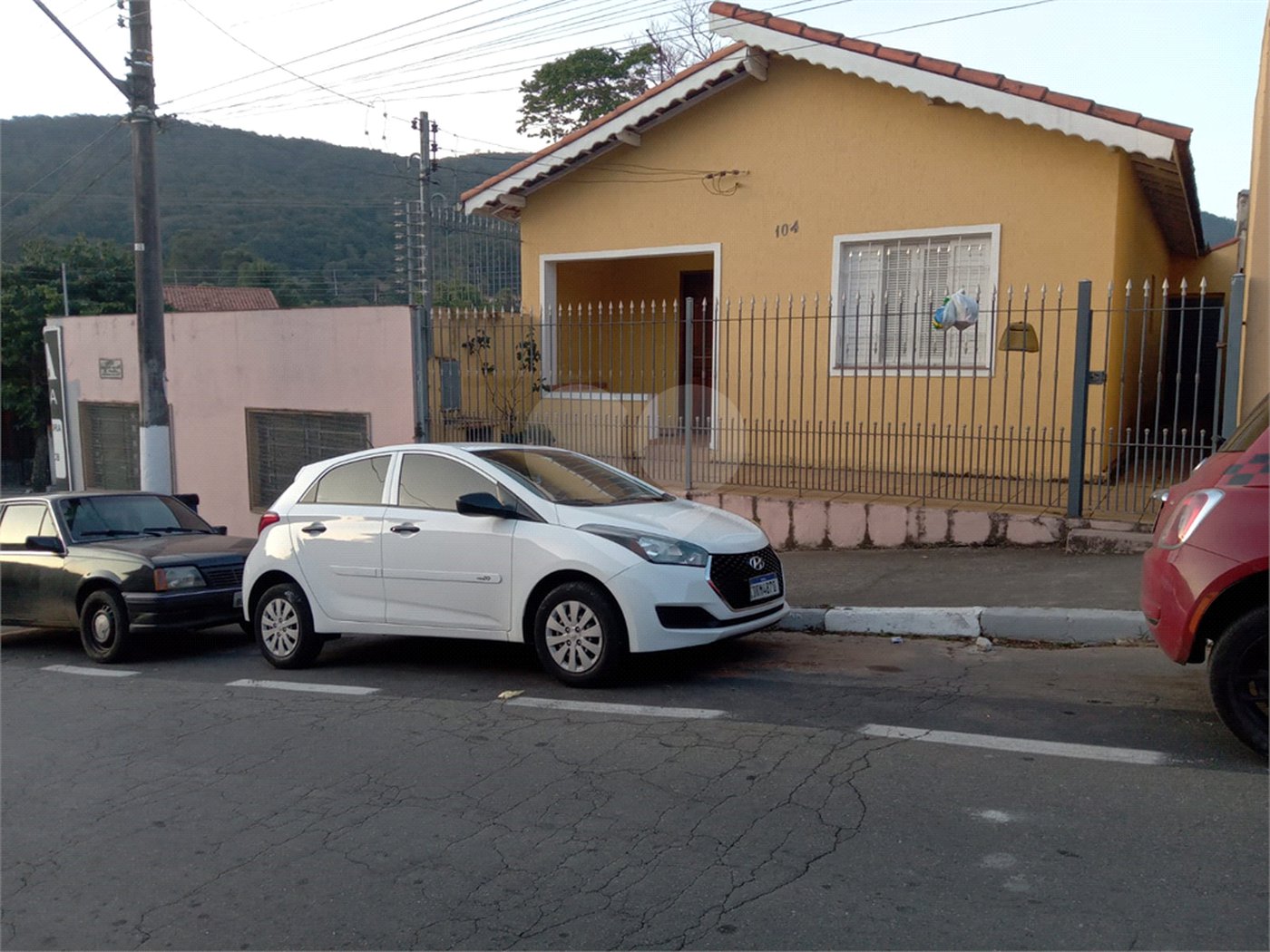 Casa à venda ou para alugar com 2 quartos no Centro, Mairiporã, SP