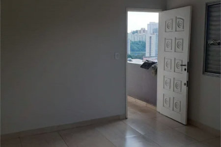 Sobrado à venda com 4 quartos, sendo 1 suíte, em Jardim Germânia, São Paulo, SP