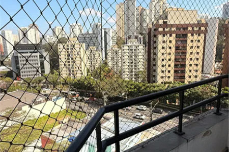 Apartamento à venda com 3 quartos, sendo 1 suíte, em Vila Andrade, São Paulo, SP