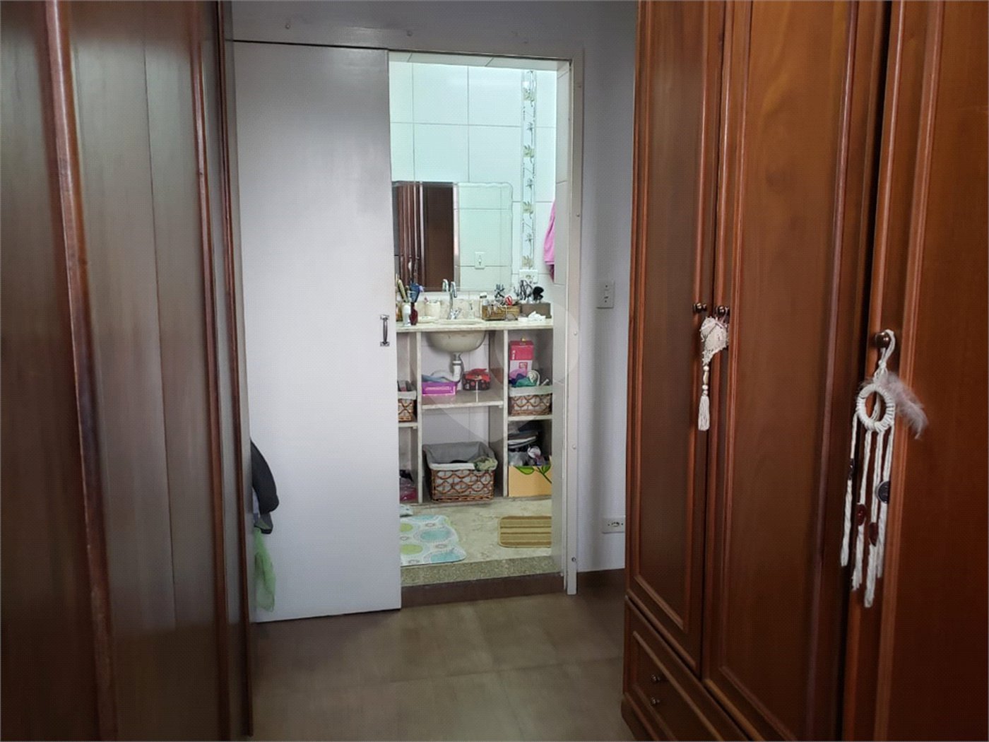 Sobrado à venda com 3 quartos, sendo 1 suíte, em Parada Inglesa, São Paulo, SP