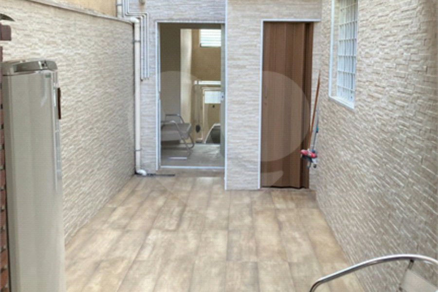 Sobrado à venda com 3 quartos, sendo 1 suíte, em Jardim Santa Beatriz, Guarulhos, SP