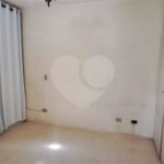 Apartamento à venda com 3 quartos, sendo 1 suíte, em Vila Uberabinha, São Paulo, SP