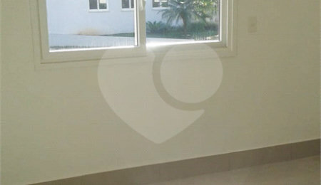 Casa à venda com 4 suítes no condomínio Vila Panorama, Indaiatuba - SP