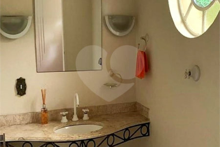 Casa à venda com 4 quartos, sendo 3 suítes,  em Fazenda Morumbi, São Paulo, SP