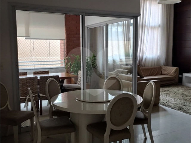 Duplex à venda com 3 suítes em Cerqueira Cesar, São Paulo, SP