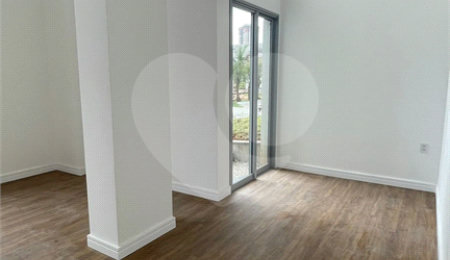 Apartamento à venda com 3 suítes em Vila Sofia, São Paulo, SP