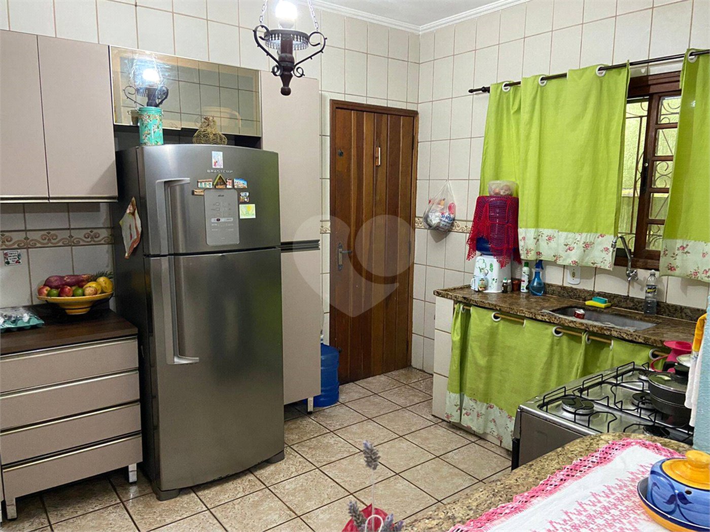 Casa à venda com 3 quartos, sendo 1 suíte,  em Jardim Fonte Áurea, Poá, SP