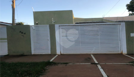 Casa à venda com 2 quartos, sendo 1 suíte,  em Parque São Carlos, Três Lagoas, MS