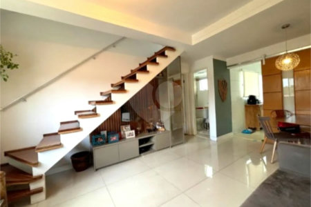 Casa à venda com 3 quartos no condomínio Jardim dos Vertentes, São Paulo - SP
