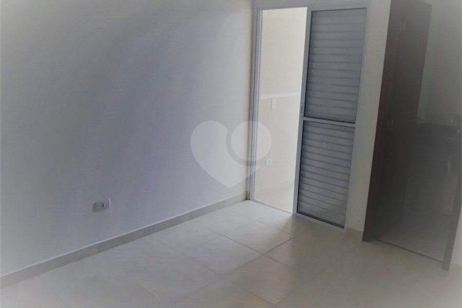 Casa à venda com 2 suítes no condomínio Casa de Pedra, São Paulo - SP