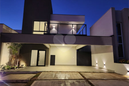 Casa à venda com 3 suítes no condomínio Residencial Viena, Indaiatuba - SP