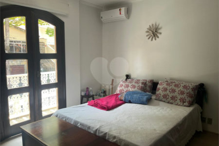 Casa à venda com 4 quartos, sendo 1 suíte, em Jardim Franca, São Paulo, SP