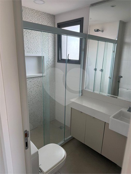 Apartamento à venda ou para alugar com 2 suítes em Vila Olímpia, São Paulo, SP
