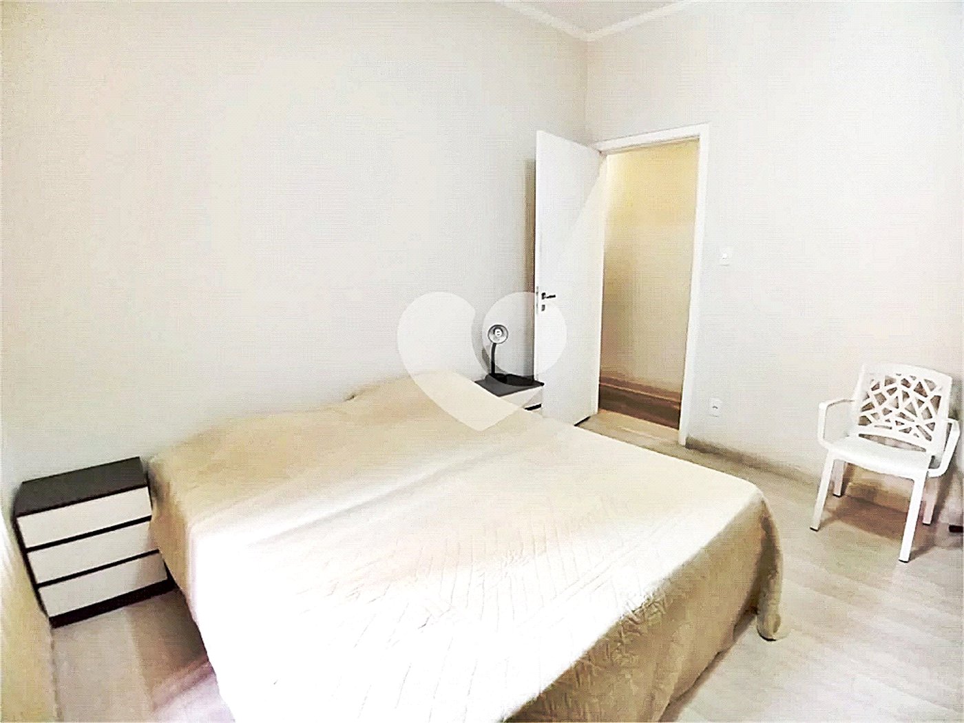 Sobrado à venda com 13 quartos, sendo 1 suíte,  em Jardim São Paulo(zona Norte), São Paulo, SP