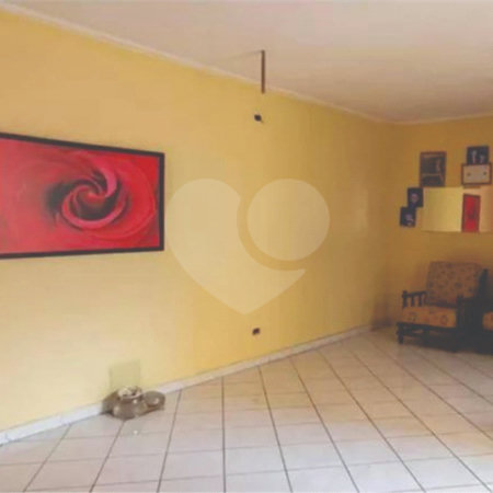 Sobrado à venda com 3 quartos, sendo 1 suíte,  em Santa Teresinha, São Paulo, SP