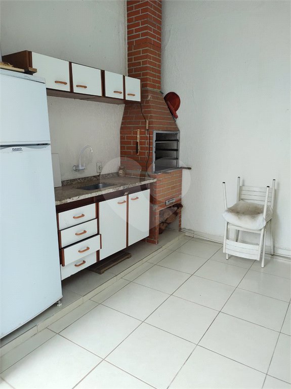 Sobrado à venda com 2 quartos, sendo 1 suíte,  em Jardim São Pedro, Mogi das Cruzes, SP