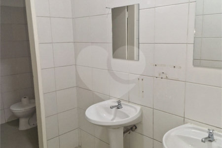Prédio para alugar em Pinheiros, São Paulo, SP