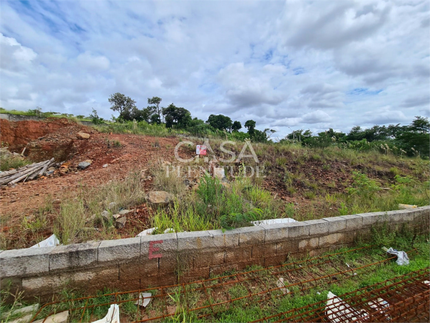 Terreno em condomínio à venda em Jardim Vila São Domingos, Sorocaba, SP
