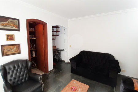 Sobrado à venda com 4 quartos, sendo 1 suíte,  em Planalto Paulista, São Paulo, SP
