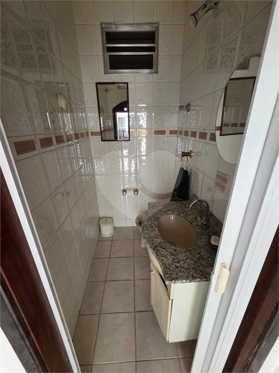 Sobrado à venda ou para alugar com 6 quartos, sendo 2 suítes, em Santana, São Paulo, SP