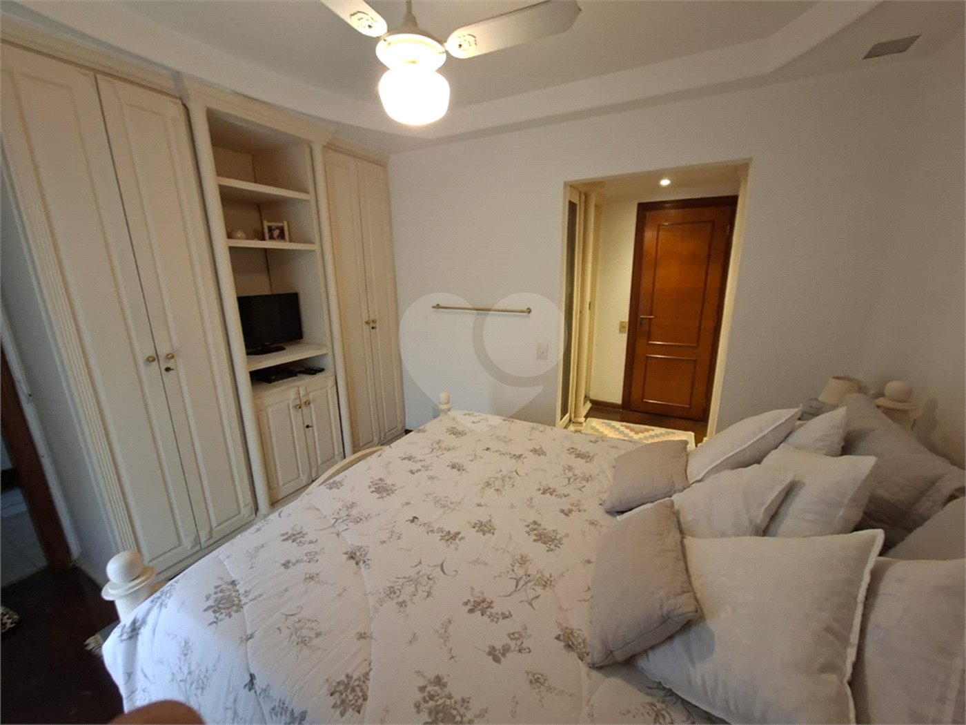 Apartamento à venda com 4 quartos, sendo 3 suítes, em Vila Progredior, São Paulo, SP