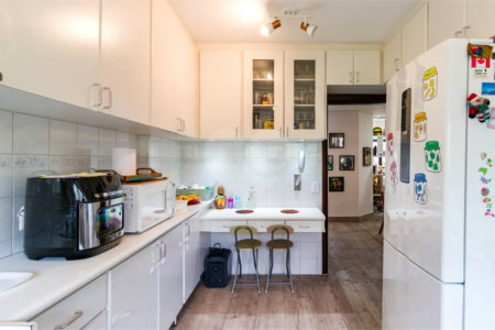 Apartamento à venda com 3 quartos, sendo 1 suíte, em Vila Andrade, São Paulo, SP