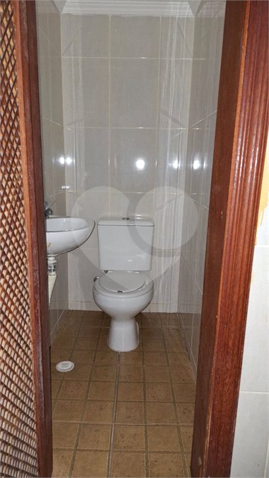 Casa à venda com 2 suítes no condomínio Village Palmas, São Paulo - SP