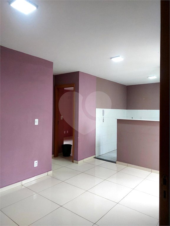 Apartamento à venda com 2 quartos em Parque Santa Rosa, Suzano, SP