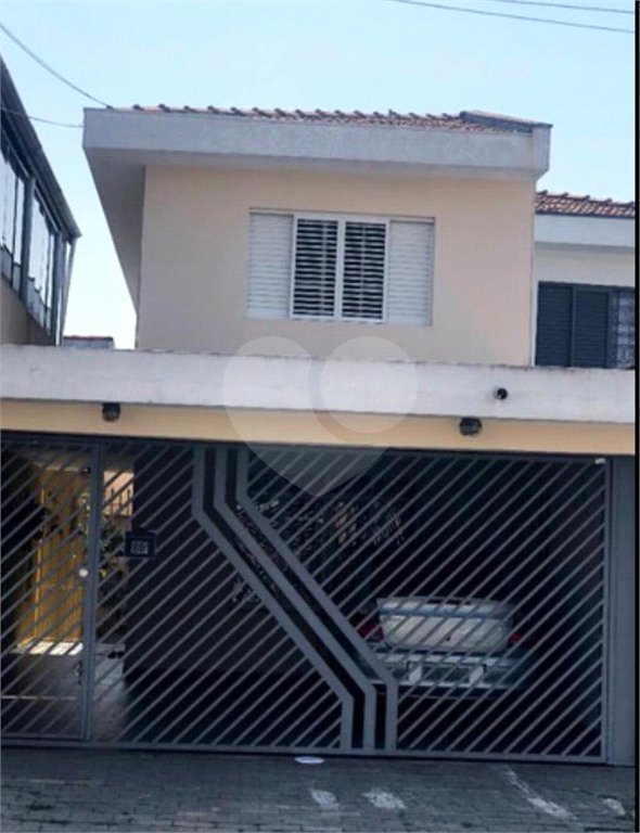 Sobrado à venda com 4 quartos, sendo 2 suítes, em Jardim Campo Limpo, São Paulo, SP