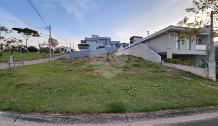 Terreno à venda no condomínio Santa Isabel I, Louveira - SP