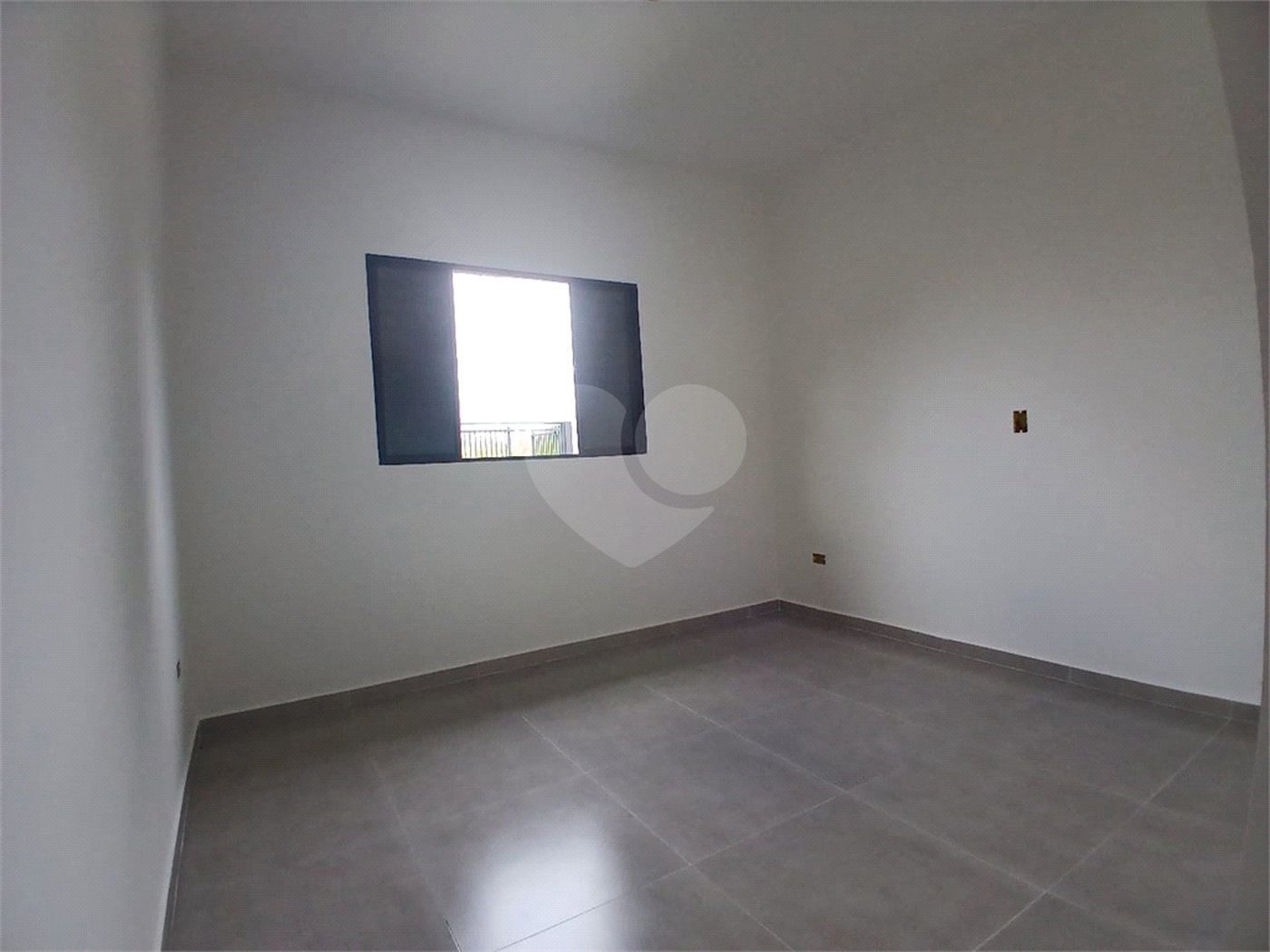 Casa à venda com 2 suítes em Jardim São Felipe, Atibaia, SP