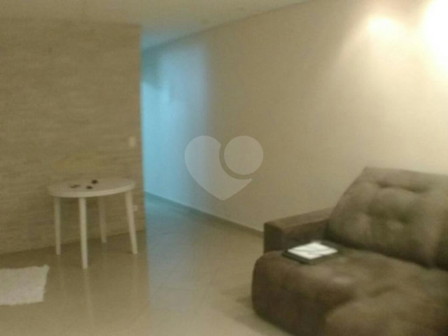 Sobrado à venda com 3 quartos, sendo 1 suíte,  em Vila Mazzei, São Paulo, SP