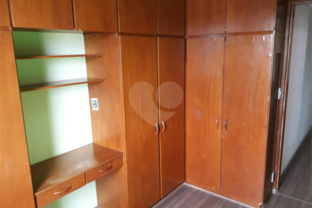 Apartamento à venda com 3 quartos no Centro, Poá, SP