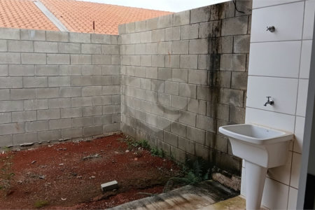 Casa à venda com 2 quartos em Vila Popular, Itapetininga, SP