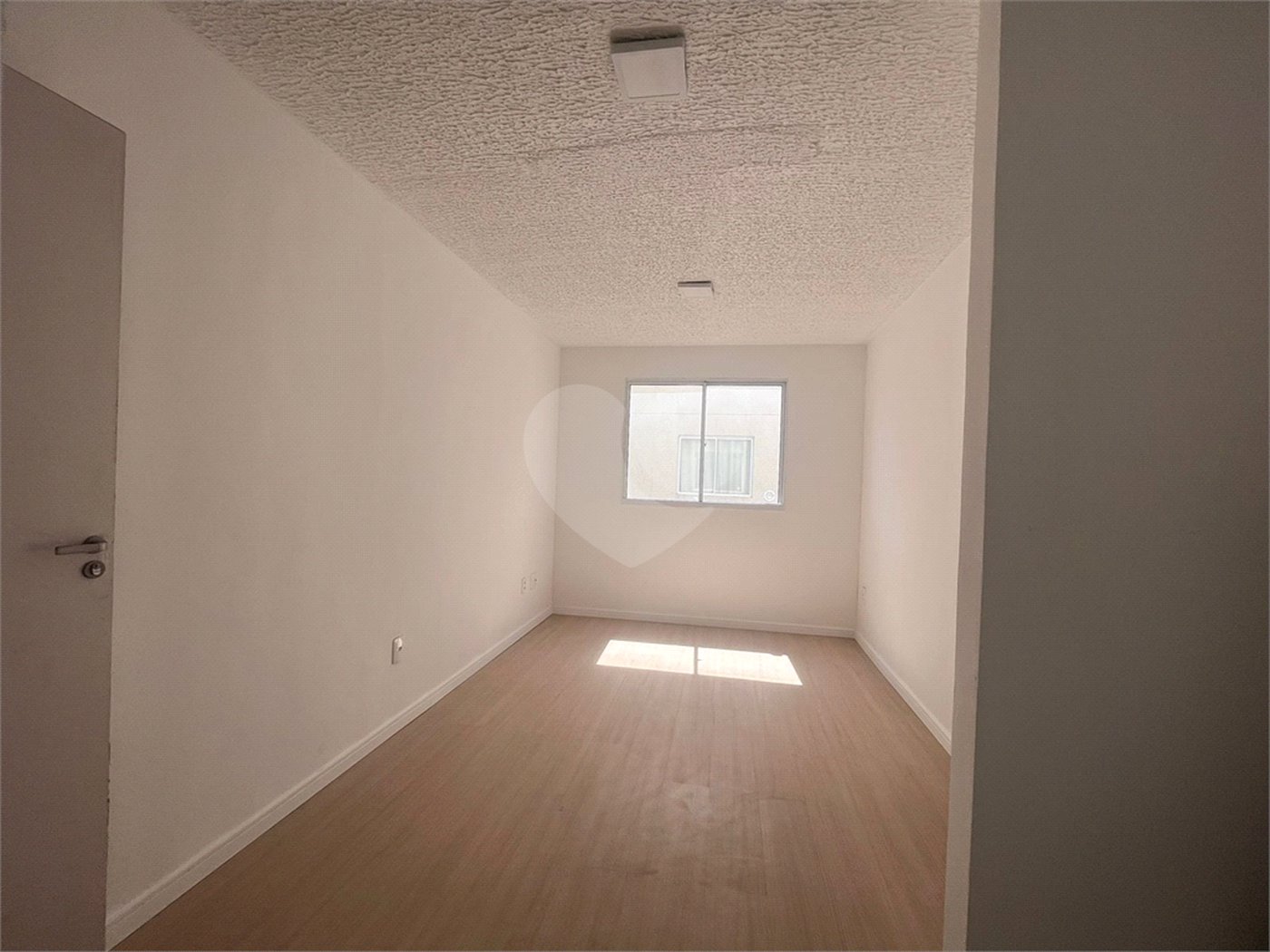 Apartamento à venda com 2 quartos em Guaratiba, Rio de Janeiro, RJ